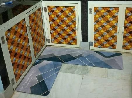 This precision-crafted Rubber Floor Mat combines functionality with sophisticated design through its distinctive geometric pattern. The premium rubber composition delivers superior grip and moisture protection, while the runner format allows strategic placement in high-traffic zones. An optimal solution for entryways, corridors, or professional environments requiring durable floor protection with contemporary aesthetic appeal.