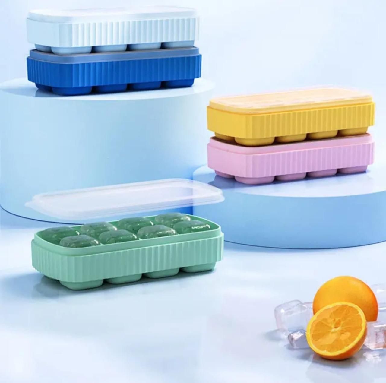 This professional-grade Mini Silicone Ice Cube Tray with Lid delivers precision-formed miniature ice cubes ideal for craft cocktails and premium spirits. Constructed from food-grade silicone with optimal thermal conductivity, it ensures rapid freezing while the integrated lid prevents spillage and cross-contamination of freezer odors. The flexible design enables effortless cube extraction without structural damage, maintaining the integrity of each perfectly formed cube.