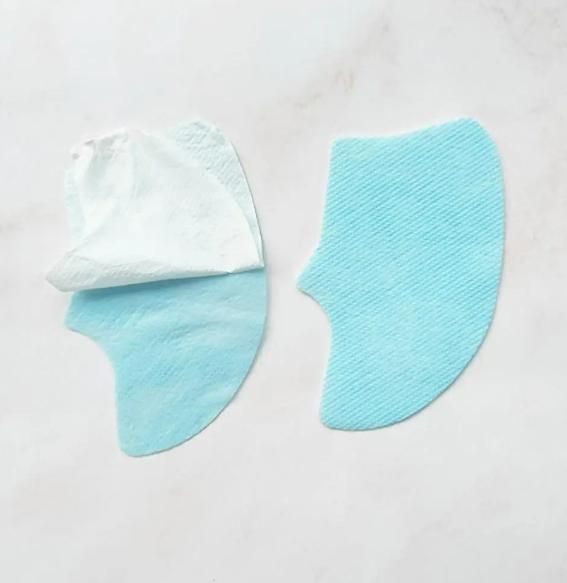 This Soluble Mask Sticker Face Filler utilizes concentrated collagen protein to target facial contours with precision. The dissolving micro-needle technology facilitates enhanced penetration of active ingredients, stimulating natural collagen production and cellular renewal. Clinically formulated to diminish fine lines, improve skin texture, and restore volume in depleted areas, delivering professional-grade results without invasive procedures.
