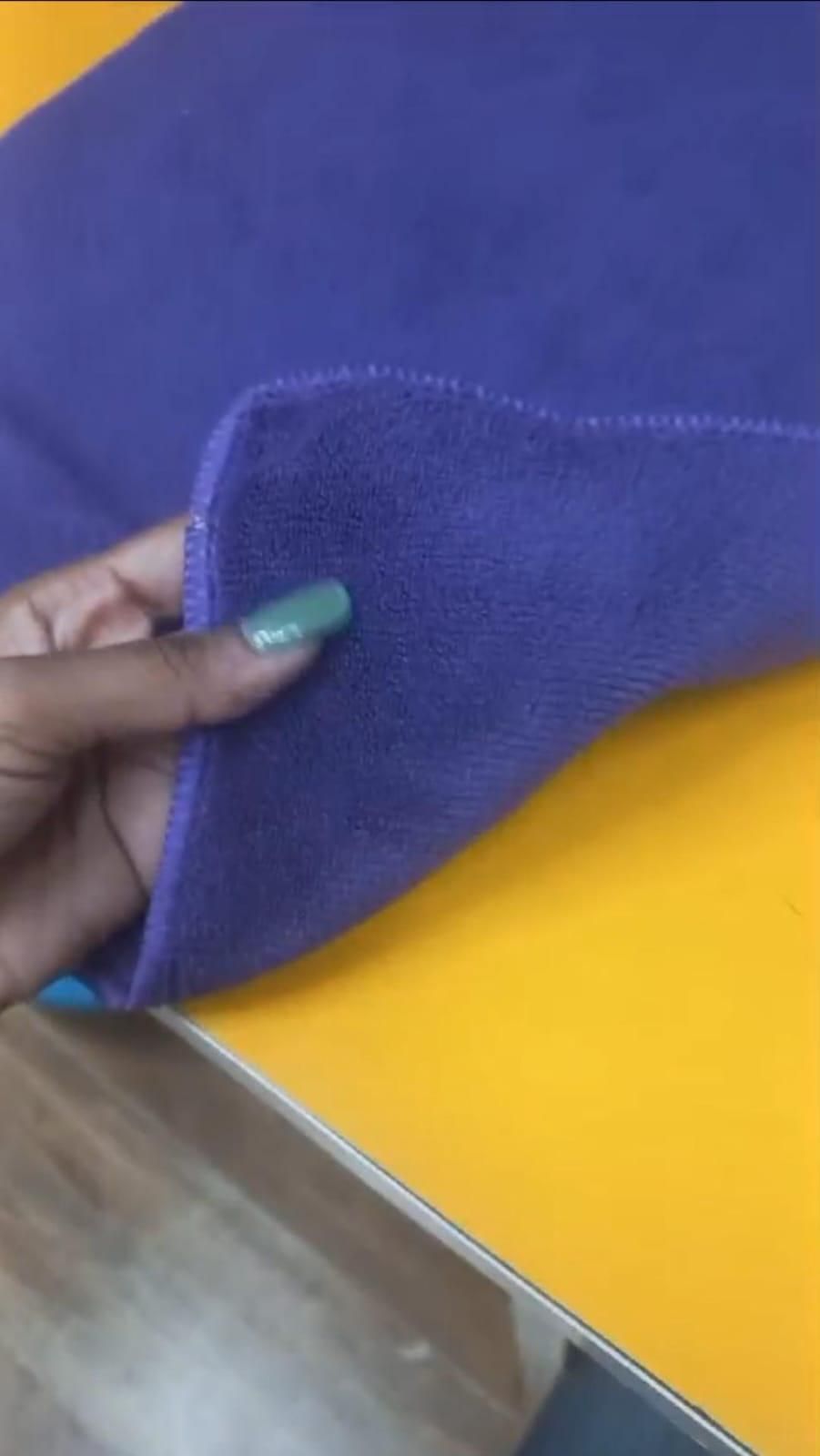 Designed for professional use, this thickened ultrafine fiber car cleaning towel delivers exceptional cleaning power while protecting your vehicle’s finish. Its dense, soft fibers trap dust and dirt efficiently without causing scratches, making it perfect for washing, drying, and polishing. Durable and highly absorbent, it ensures streak-free results and long-lasting performance for meticulous car care.
