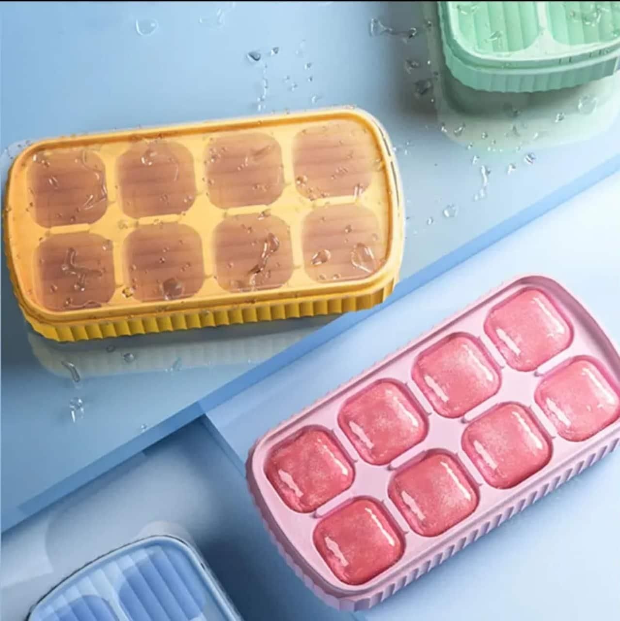 This professional-grade Mini Silicone Ice Cube Tray with Lid delivers precision-formed miniature ice cubes ideal for craft cocktails and premium spirits. Constructed from food-grade silicone with optimal thermal conductivity, it ensures rapid freezing while the integrated lid prevents spillage and cross-contamination of freezer odors. The flexible design enables effortless cube extraction without structural damage, maintaining the integrity of each perfectly formed cube.