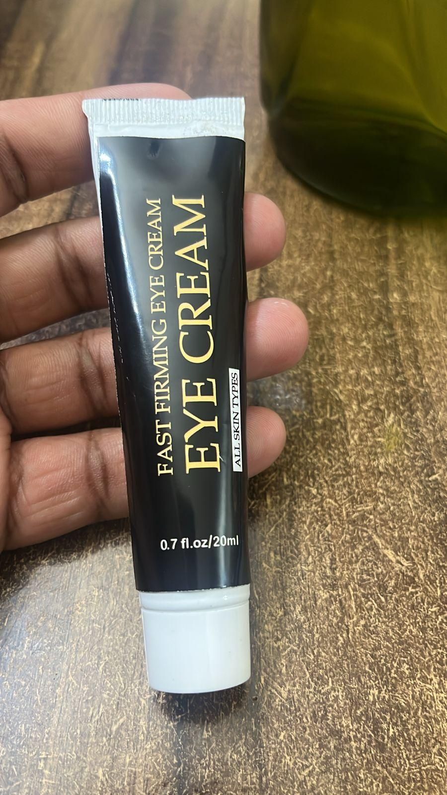 This advanced Fast Firming Eye Cream set includes two 40ml containers of our premium formula. Developed with potent active ingredients that target fine lines, dark circles, and loss of elasticity around the delicate eye area. The concentrated blend of peptides and botanical extracts works to visibly firm and rejuvenate tired eyes, with results noticeable within 14 days of consistent use. Ideal for all skin types seeking professional-grade eye care.