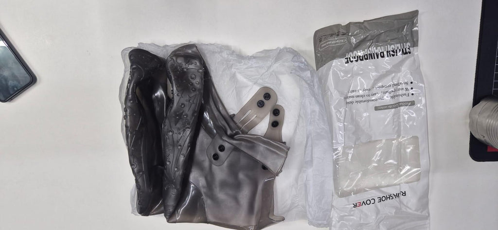 These Waterproof Rain Shoe Covers offer dependable protection against wet conditions, featuring a secure button closure for a snug and adjustable fit. Crafted to shield your shoes from rain, mud, and splashes, they are lightweight and easy to carry, making them perfect for daily commutes or outdoor activities. Their durable, waterproof material ensures long-lasting use while maintaining comfort and convenience.
