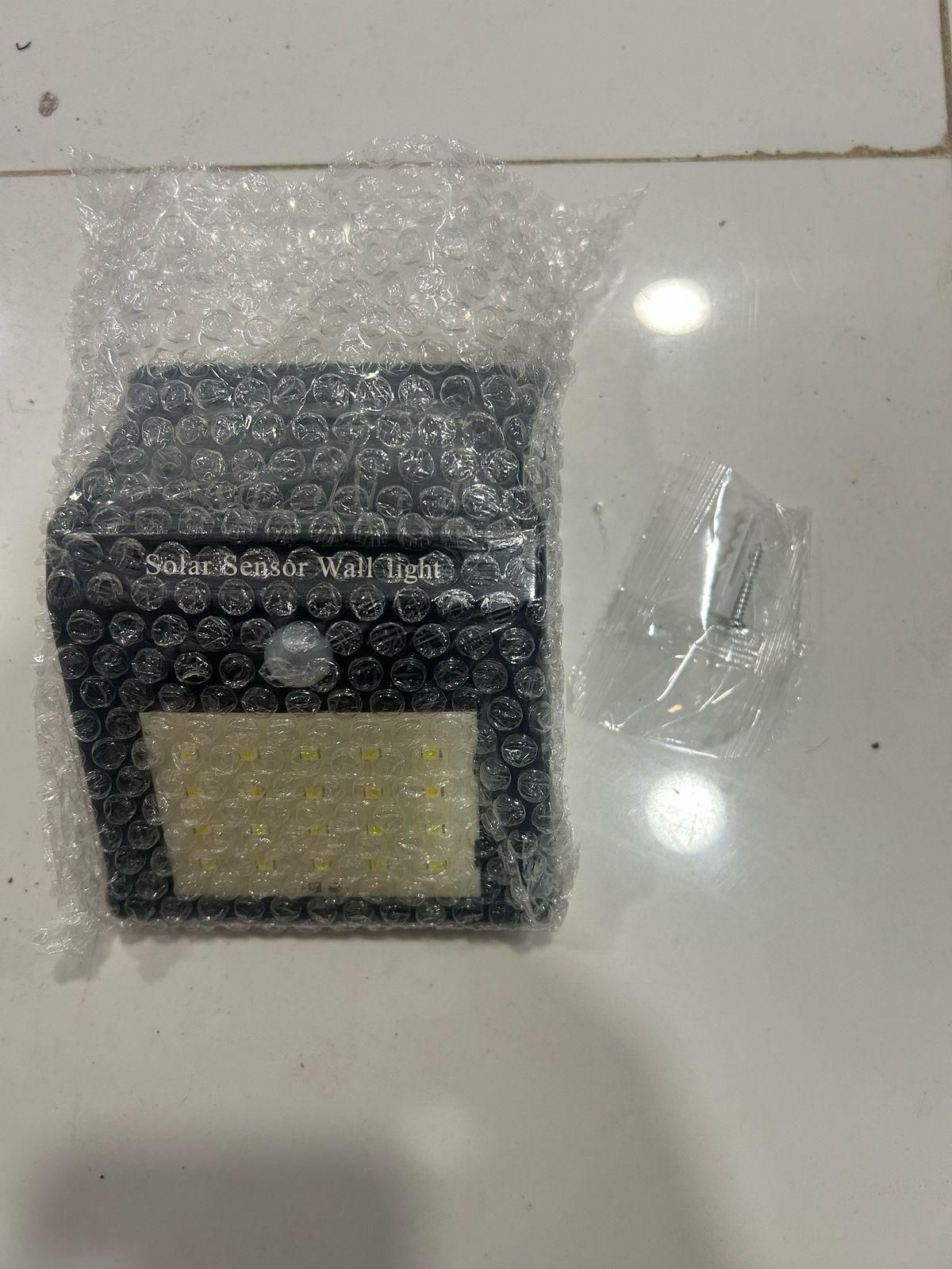 This Security Light features 20 powerful LEDs combined with a sensitive motion sensor to provide bright, immediate illumination for outdoor areas. Engineered for durability and energy efficiency, it enhances security by detecting movement and lighting up your surroundings, helping to prevent unauthorized access and improve safety around your property. Ideal for residential and commercial use.