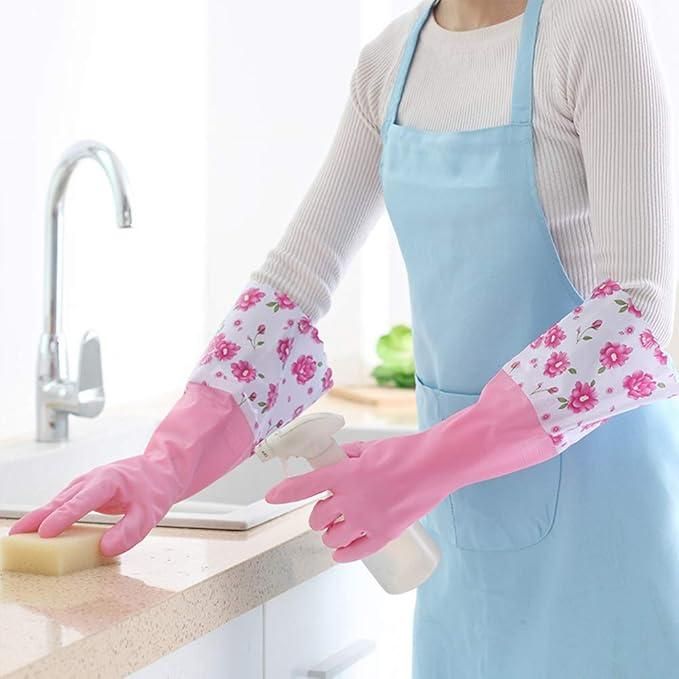 Multipurpose Cleaning Gloves with Lining provide durable hand protection for a variety of cleaning tasks. The soft inner lining ensures comfort during prolonged use, while the sturdy outer material resists water, detergents, and grime. These gloves are designed to enhance grip and flexibility, making them ideal for household cleaning, dishwashing, and other chores requiring reliable hand safety and hygiene.