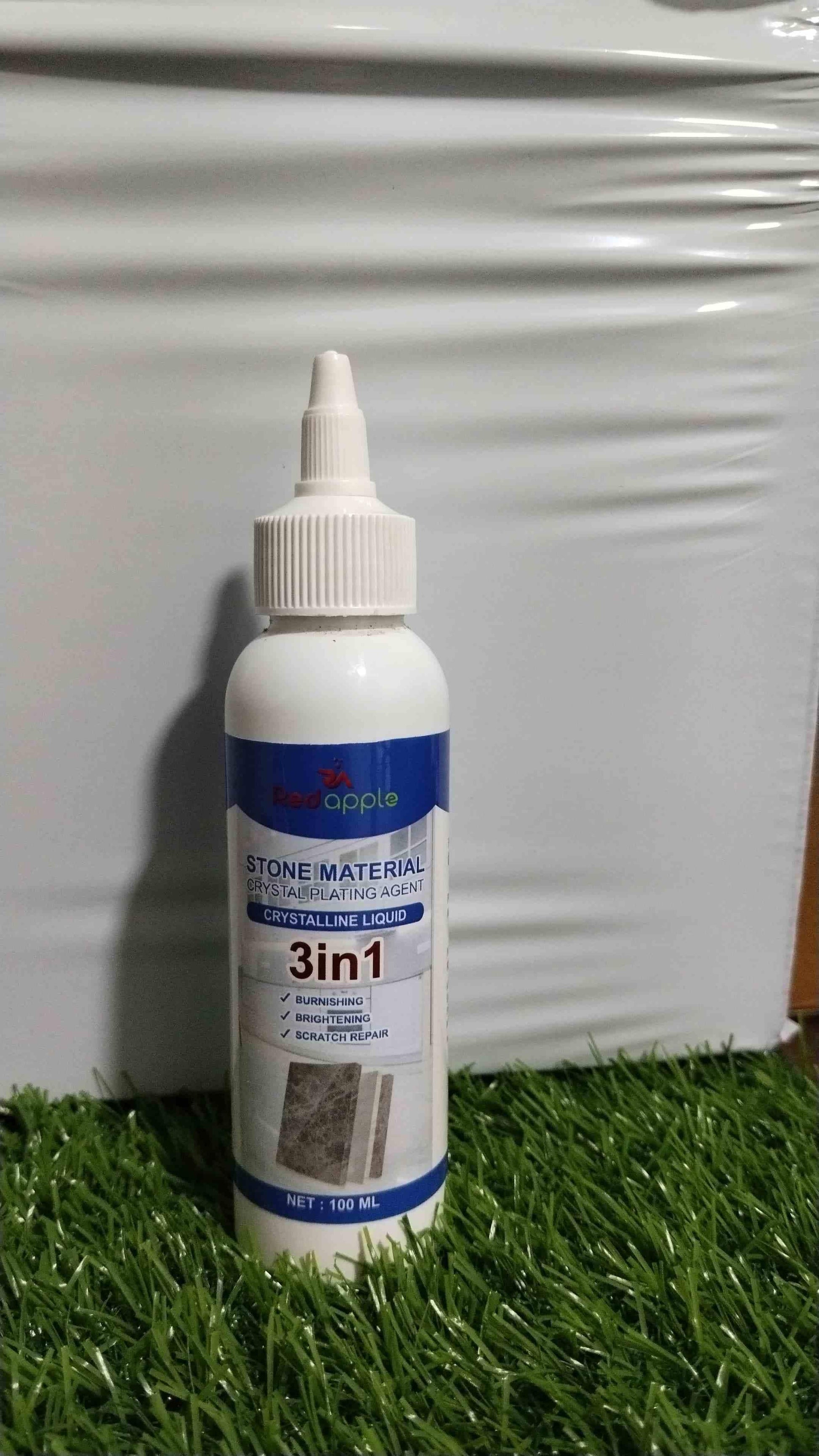 Revitalize and protect your stone surfaces with our Crystal Plating Agent. This value pack includes two 100ml bottles, giving you enough product for multiple applications. The specialized formula creates a protective crystal-clear coating that enhances the natural beauty of stone materials while providing resistance against stains and daily wear. We're here to help you maintain the elegance of your stone surfaces with this easy-to-use, effective solution.
