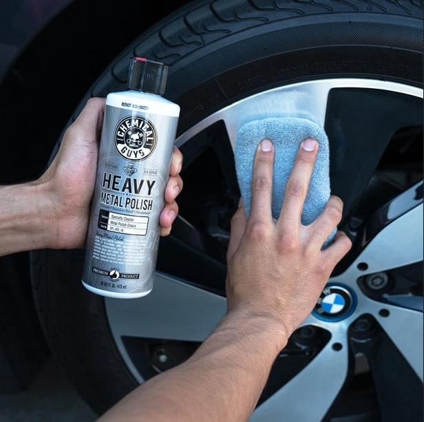 This professional-grade 100ML Metal Polish utilizes precision-engineered micro-abrasives to eliminate oxidation, tarnish, and surface imperfections from metal surfaces. The specialized formula creates a molecular bond that protects against future corrosion while restoring the substrate's natural brilliance. Effective on multiple metal types including brass, aluminum, stainless steel, and chrome with superior results compared to conventional polishing agents.