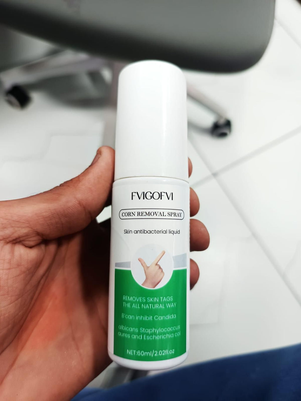 Effectively eliminate painful foot corns with our professional-grade Corn Removal Spray. This convenient pack of two 120ml bottles provides long-lasting treatment for stubborn corns. Formulated with clinically-tested ingredients that penetrate deeply to soften hardened skin and facilitate painless corn removal. Ideal for regular maintenance of foot health and preventing corn recurrence. Each application delivers precise dosage for optimal results.
