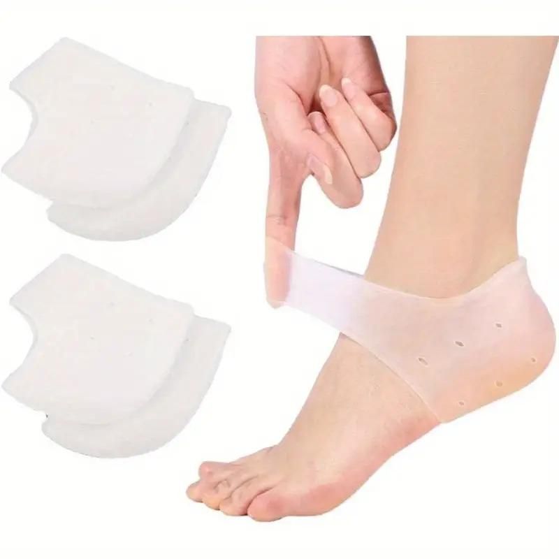 Protect your feet with this expert set featuring 2 pairs of ankle protectors and 1 pair of heel protectors. Designed to provide targeted cushioning and support, these protectors help reduce pressure and prevent discomfort during daily activities or workouts. Ideal for enhancing foot comfort and safeguarding vulnerable areas from friction and impact.