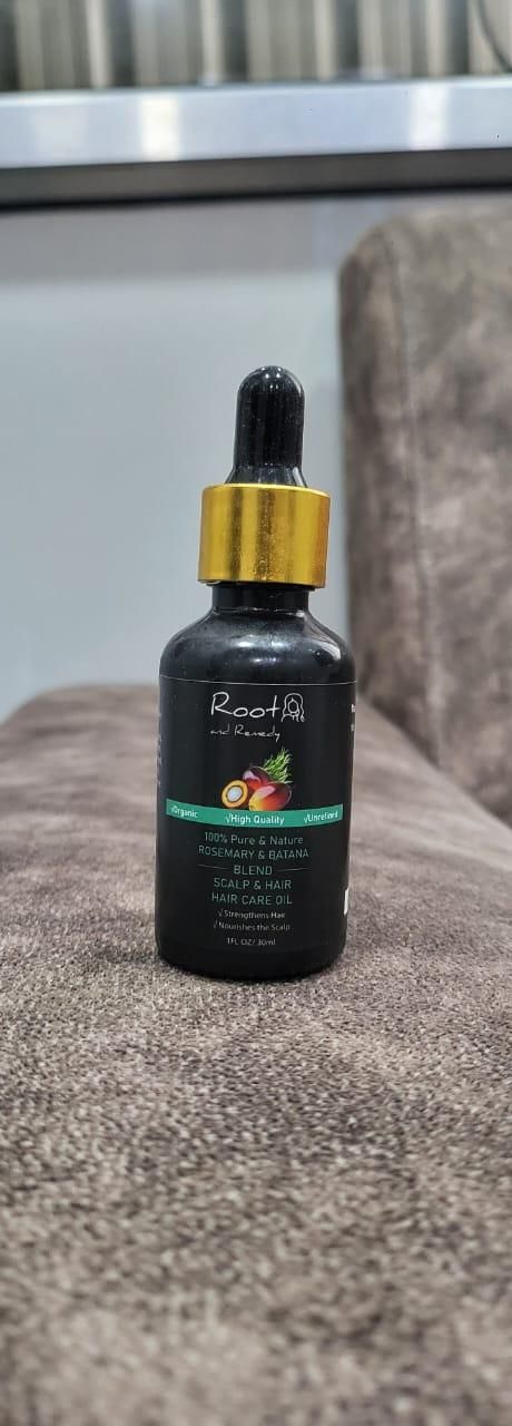 This 30ML blend combines pure Batana oil, prized for its deep moisturizing capabilities, with therapeutic Rosemary oil known for its stimulating properties. Formulated without additives, this potent combination delivers exceptional nourishment for hair follicles while promoting scalp health. The synergistic interaction between these two botanical extracts provides optimal absorption and efficacy for those seeking professional-grade natural solutions.