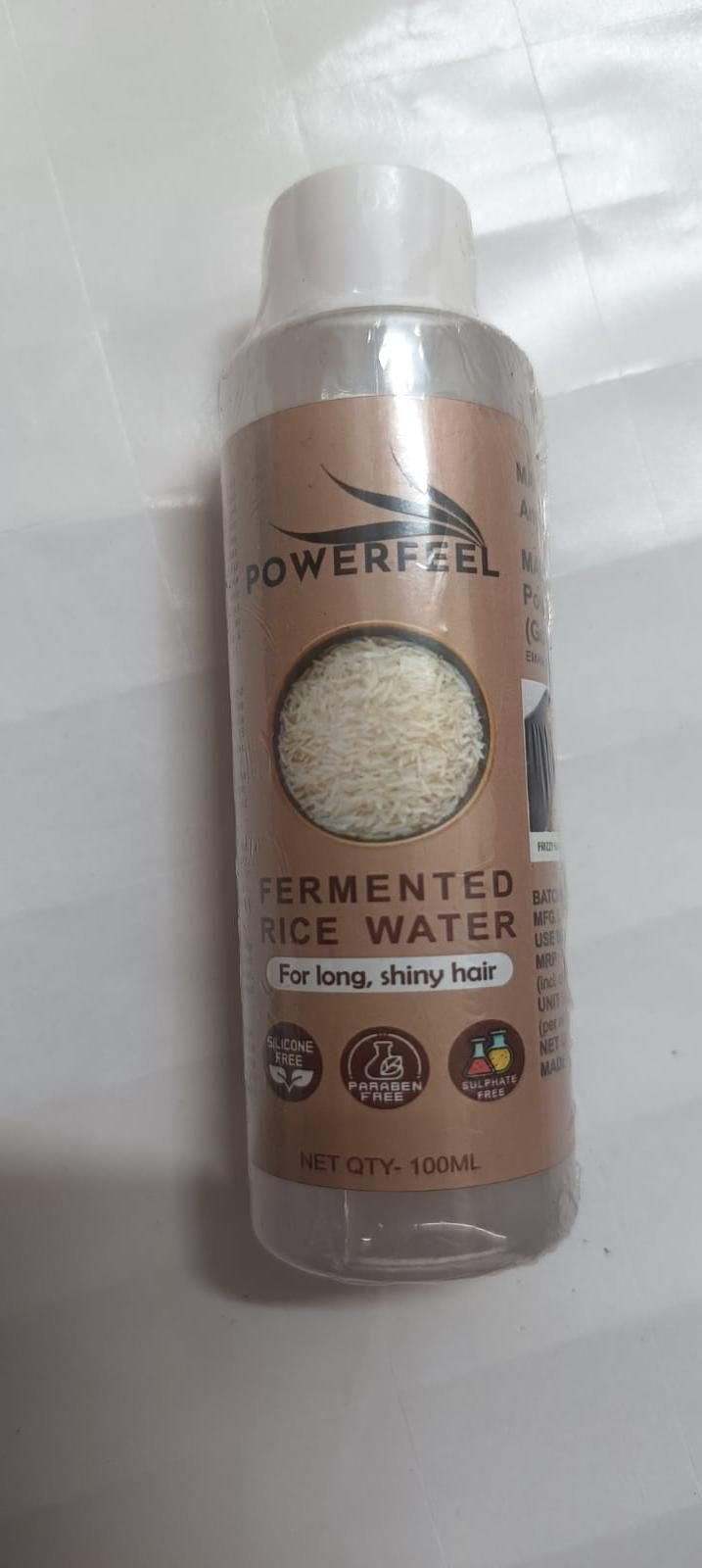 Formulated with traditional rice water extract, this concentrated 100ML spray nourishes hair follicles and strengthens strands from root to tip. Regular application helps reduce breakage while enhancing natural shine and promoting length retention. The lightweight formula absorbs quickly without residue, making it suitable for all hair types seeking improved texture and vitality.