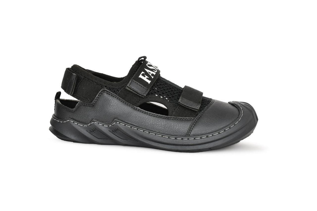 Step into comfort with our Men's Casual Dailywear Sandals, engineered for all-day support. The ergonomic footbed conforms to your foot's natural contours while the durable outsole provides reliable traction on various surfaces. Versatile enough for beach outings or casual errands, these sandals combine practicality with understated style for the modern man.