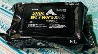 Keep your sneakers and shoes spotless with these Natural Sneaker & Shoe Cleaner Wipes. Each pack contains 80 pre-moistened wipes formulated to gently remove dirt and stains without damaging materials. Ideal for quick, on-the-go cleaning, they help maintain the appearance and longevity of your footwear with ease and convenience. Perfect for all shoe types, these wipes offer an expert solution for daily shoe care.