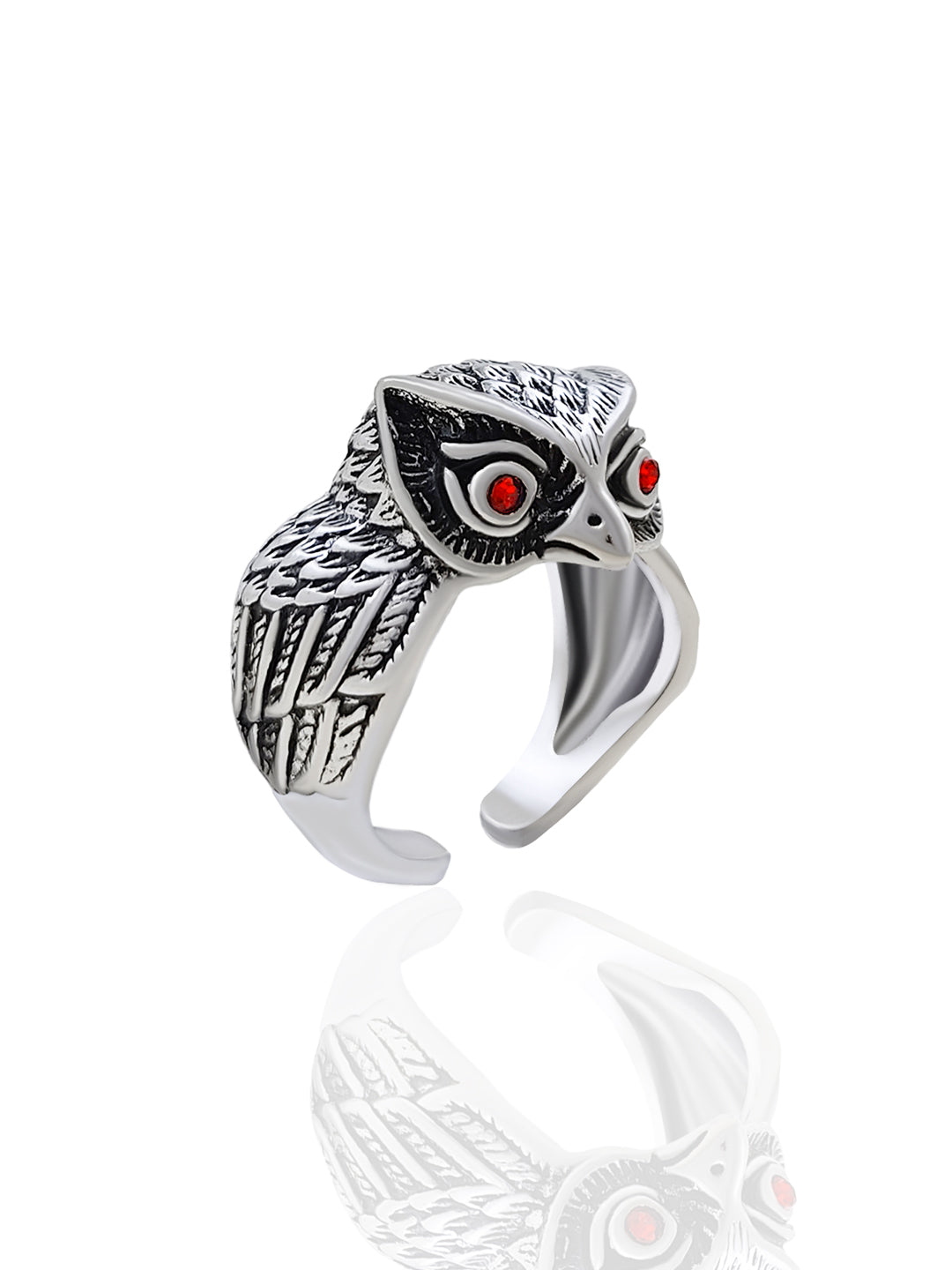 Saizen Silver Rings for Men Owl Face Ring

Crafted with precision, this Saizen Silver Owl Face Ring combines sophisticated design with symbolic wisdom. The intricate owl detailing represents intelligence and intuition, while the premium silver construction ensures durability and a lustrous finish. Perfect for men seeking a distinctive accessory that makes a subtle yet powerful statement.
