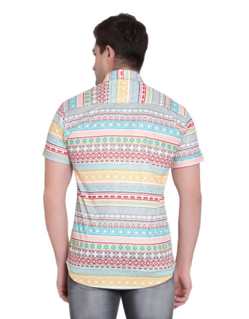 This Men's Regular, Super Slim Fit Printed Cut Away Collar Casual Shirt offers a tailored fit and stylish design. With its contemporary cut and modern print, you'll feel confident and comfortable in any casual setting. Made with high-quality materials, this shirt provides durability and style for any fashion-forward individual.