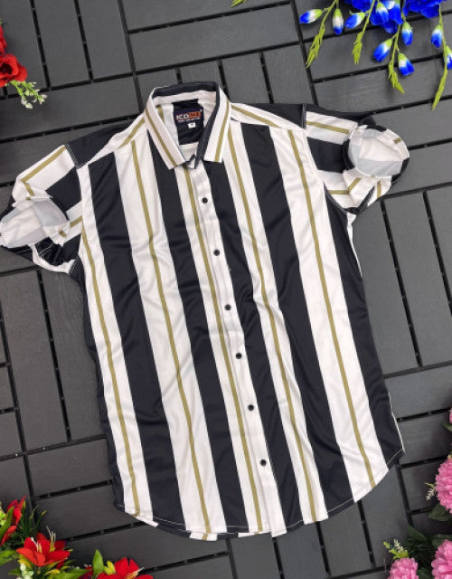 Introducing our Men Regular, Super Slim Fit Striped Cut Away Collar Casual Shirt. With its modern fit and classic striped design, this shirt is perfect for any casual occasion. Made from high-quality materials, it offers both comfort and style. Add it to your wardrobe for a sophisticated look.