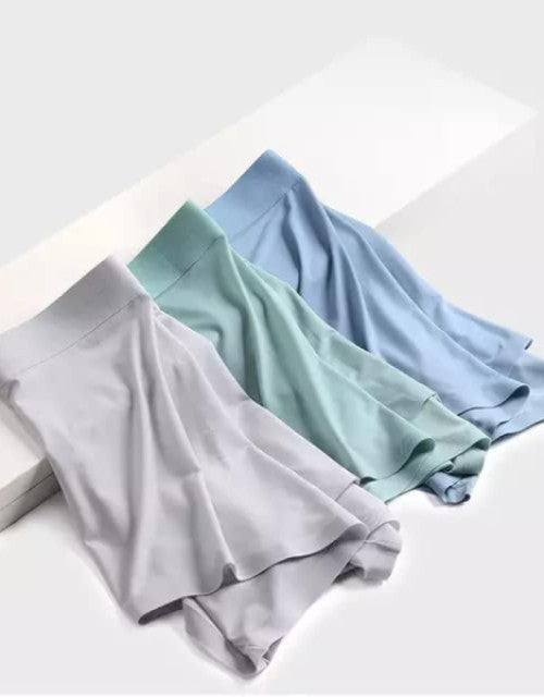 Experience ultimate comfort and support with our Men's Shorts Underwear. Available in a variety of vibrant colors, our Brief Boxer is designed for men who want to feel comfortable and stylish. Made with high-quality materials in Size S, these briefs provide the perfect fit for all-day wear.